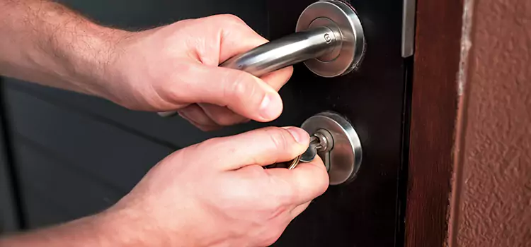 Door Closer Repair & Installation Lorette